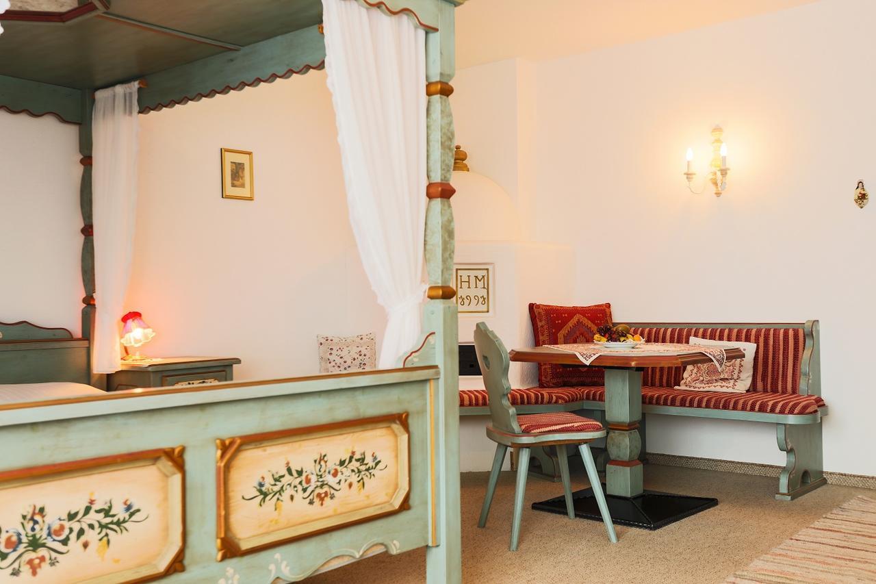 Hotel Sattelbogener Hof Traitsching Esterno foto